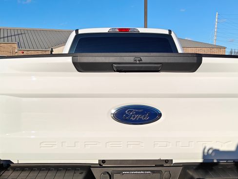 Used 2017 Ford F250 XL w/ STX Appearance Package image 28