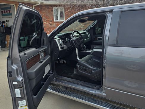 Used 2014 Ford F150 Lariat w/ Equipment Group 502A Luxury image 10