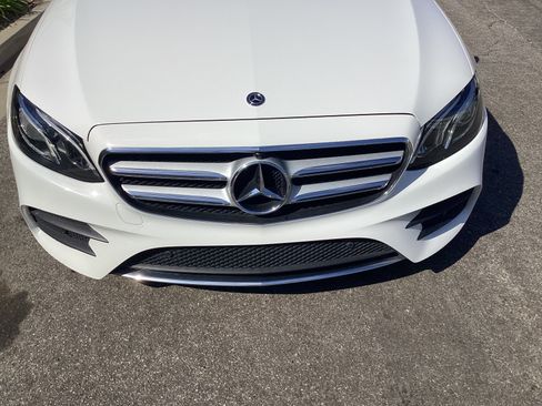 Used 2019 Mercedes-Benz E 450 4MATIC Wagon image 5