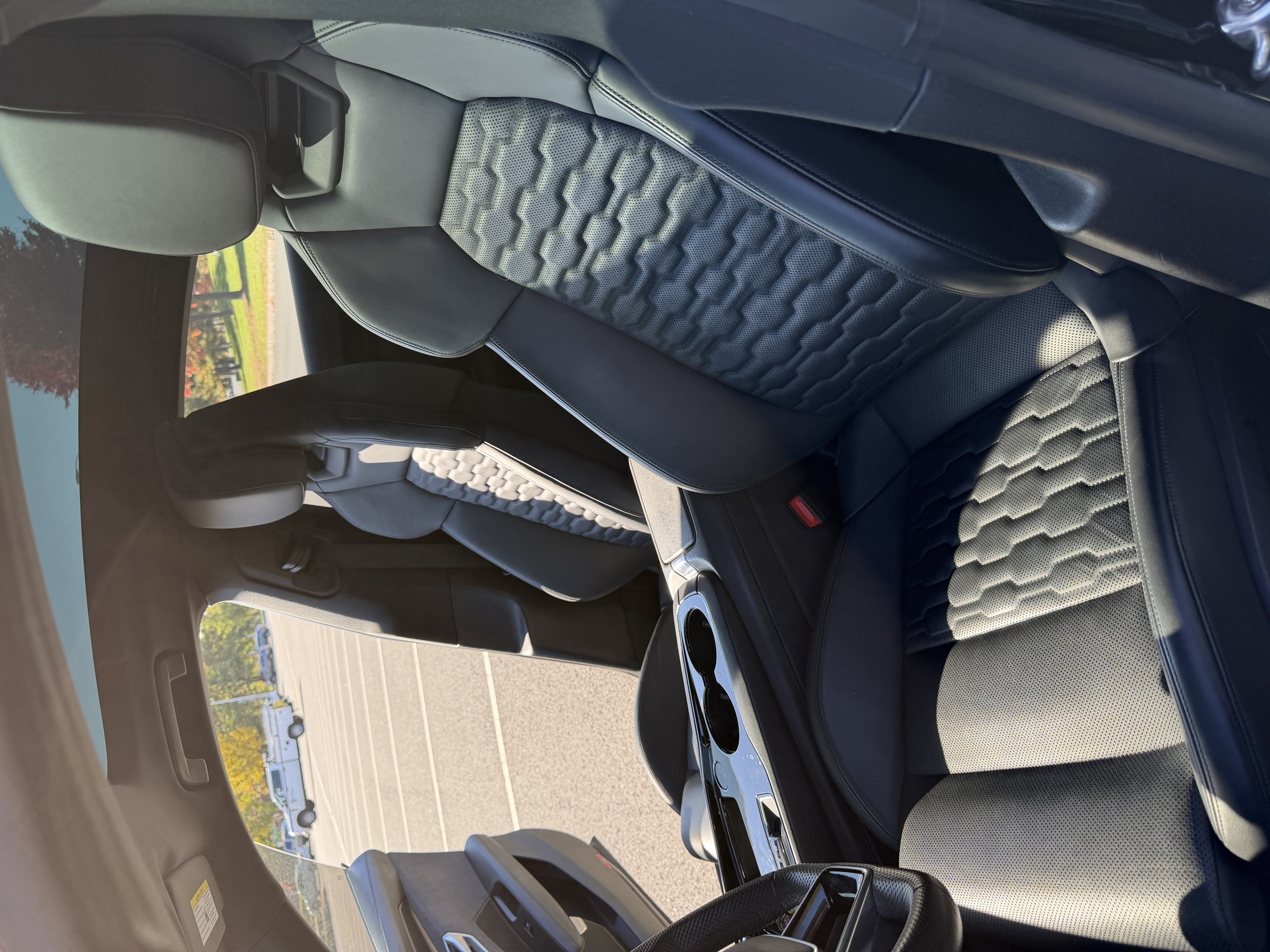 Used 2022 Audi e-tron GT Prestige w/ Prestige Package AWD/4WD image 29