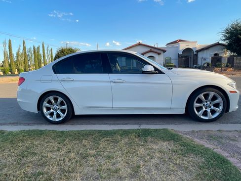 Used 2015 BMW 320i Sedan RWD image 2