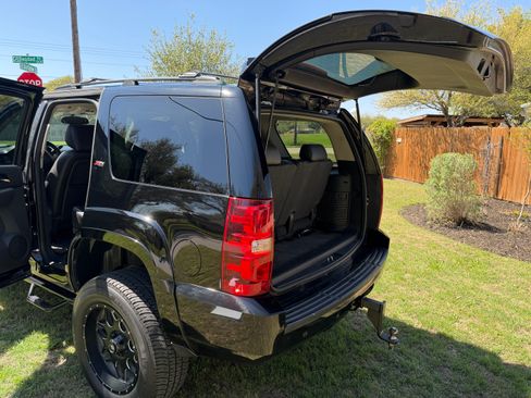Used 2014 Chevrolet Tahoe LT image 28