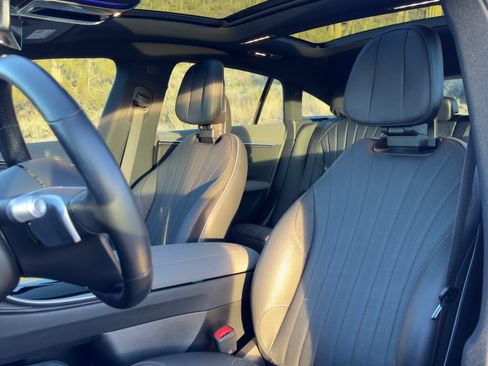 Used 2022 Mercedes-Benz EQS 450+ Sedan image 9