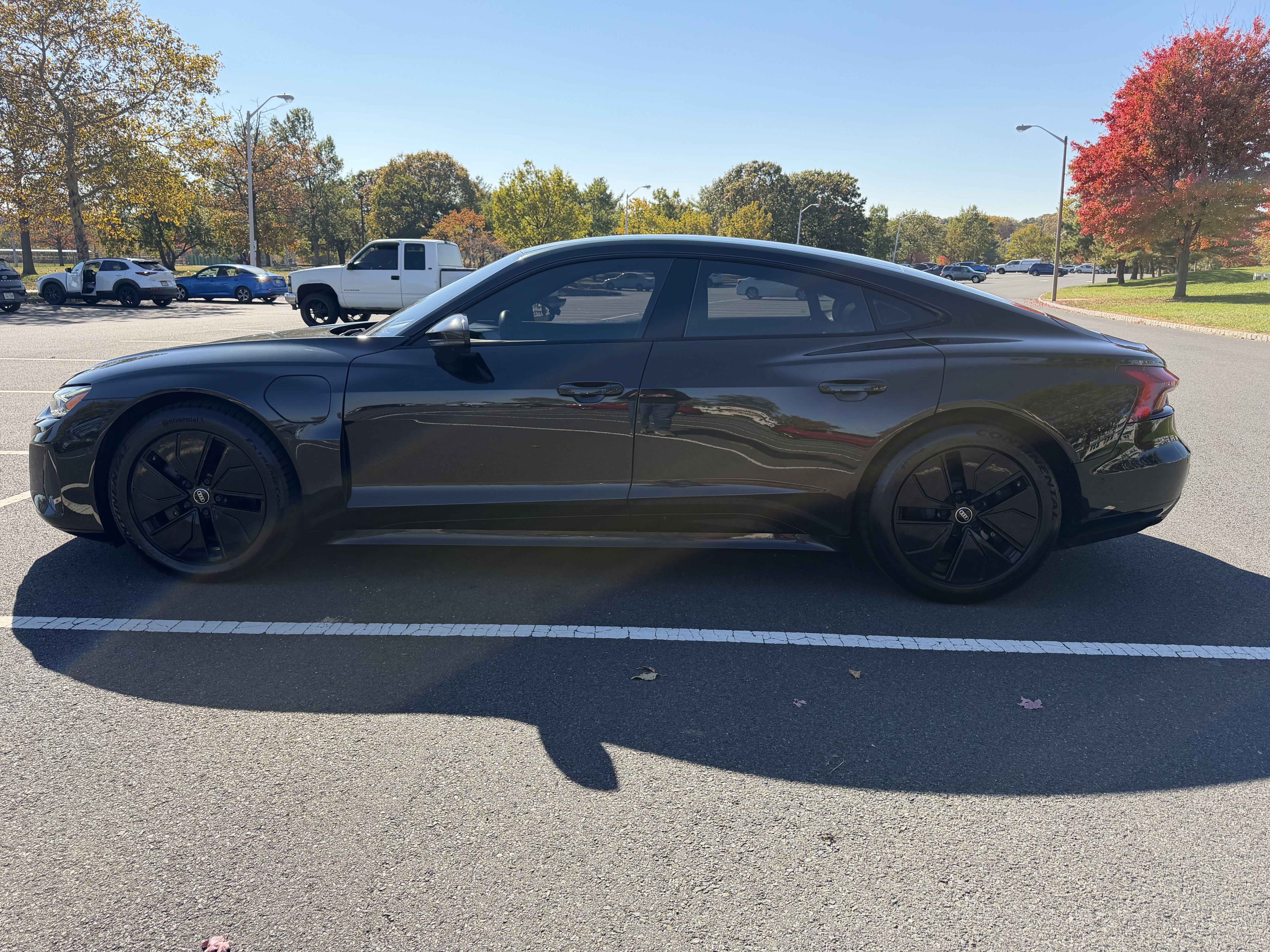 Used 2022 Audi e-tron GT Prestige w/ Prestige Package AWD/4WD image 4