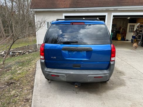 Used 2005 Saturn Vue 2WD w/ Sport Plus II Pkg image 5