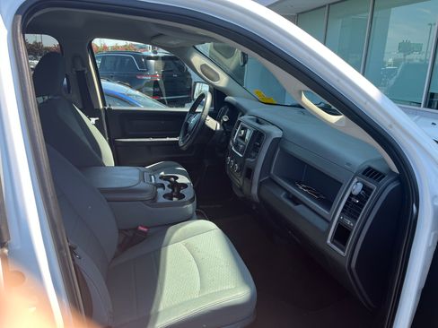 Used 2013 RAM 1500 Express image 15