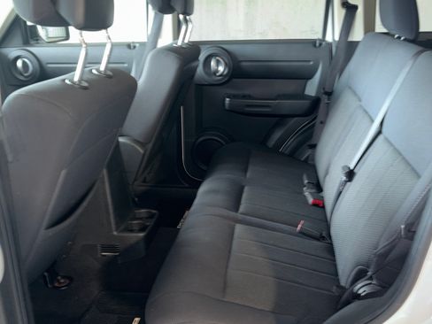 Used 2011 Dodge Nitro Heat w/ Trailer Tow Group image 11