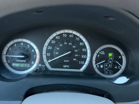 Used 2007 Toyota Sienna CE image 11