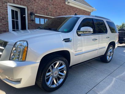 Used 2013 Cadillac Escalade Platinum