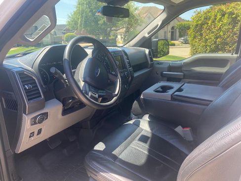 Used 2019 Ford F150 XLT w/ Equipment Group 302A Luxury image 6