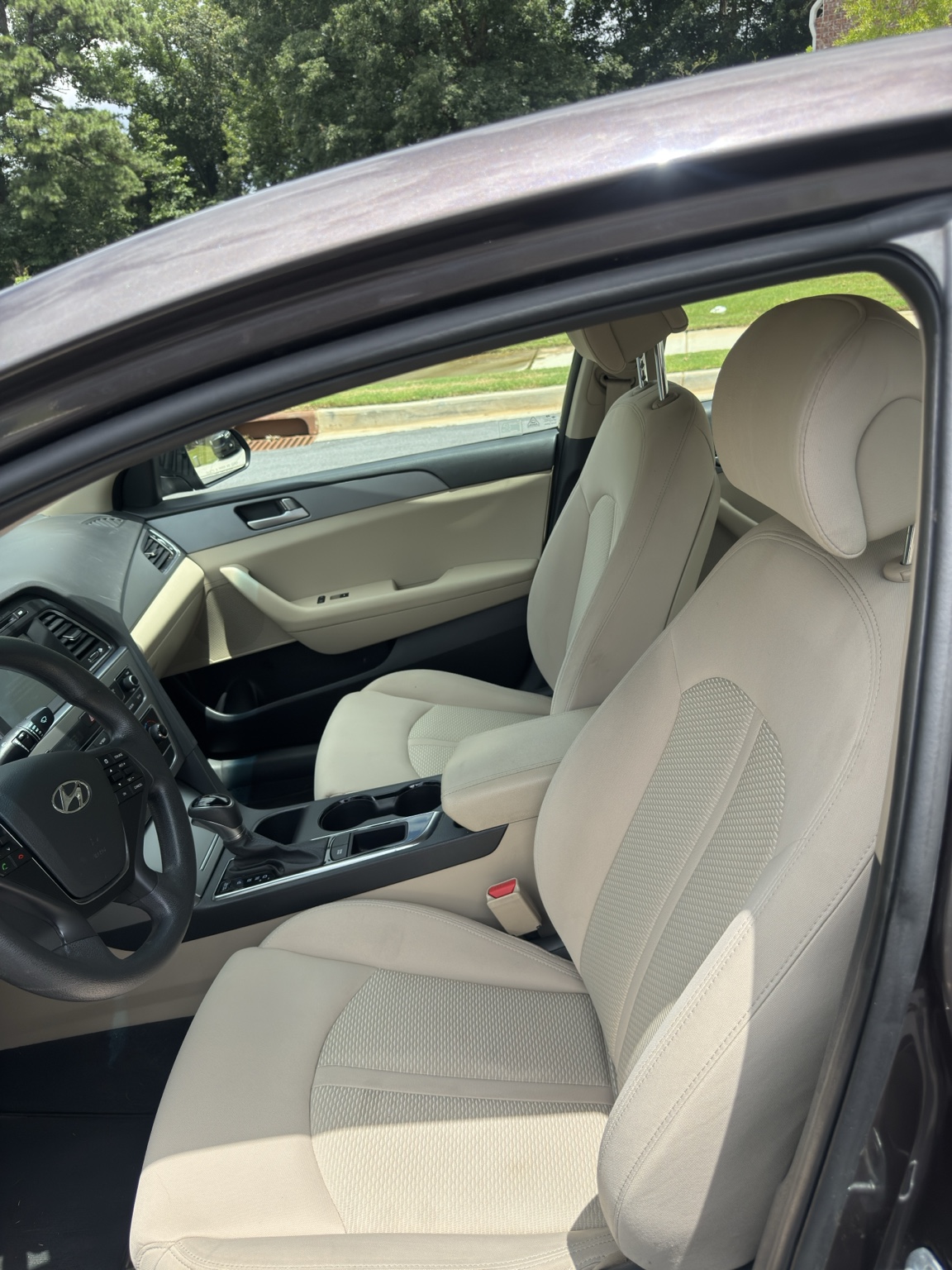 Used 2017 Hyundai Sonata SE FWD image 5