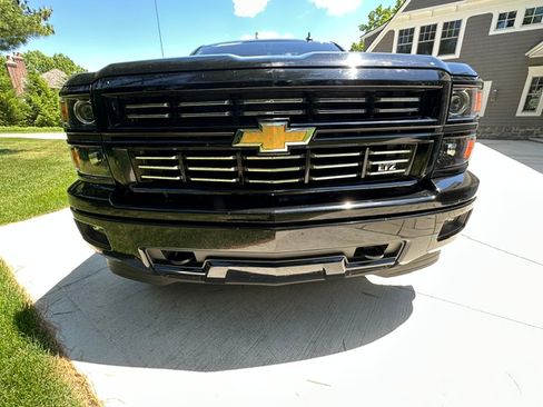 Used 2015 Chevrolet Silverado 1500 LTZ w/ Custom Sport Edition AWD/4WD image 16