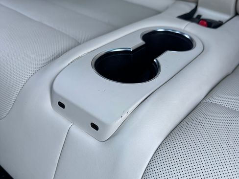 Used 2023 Tesla Model X image 8