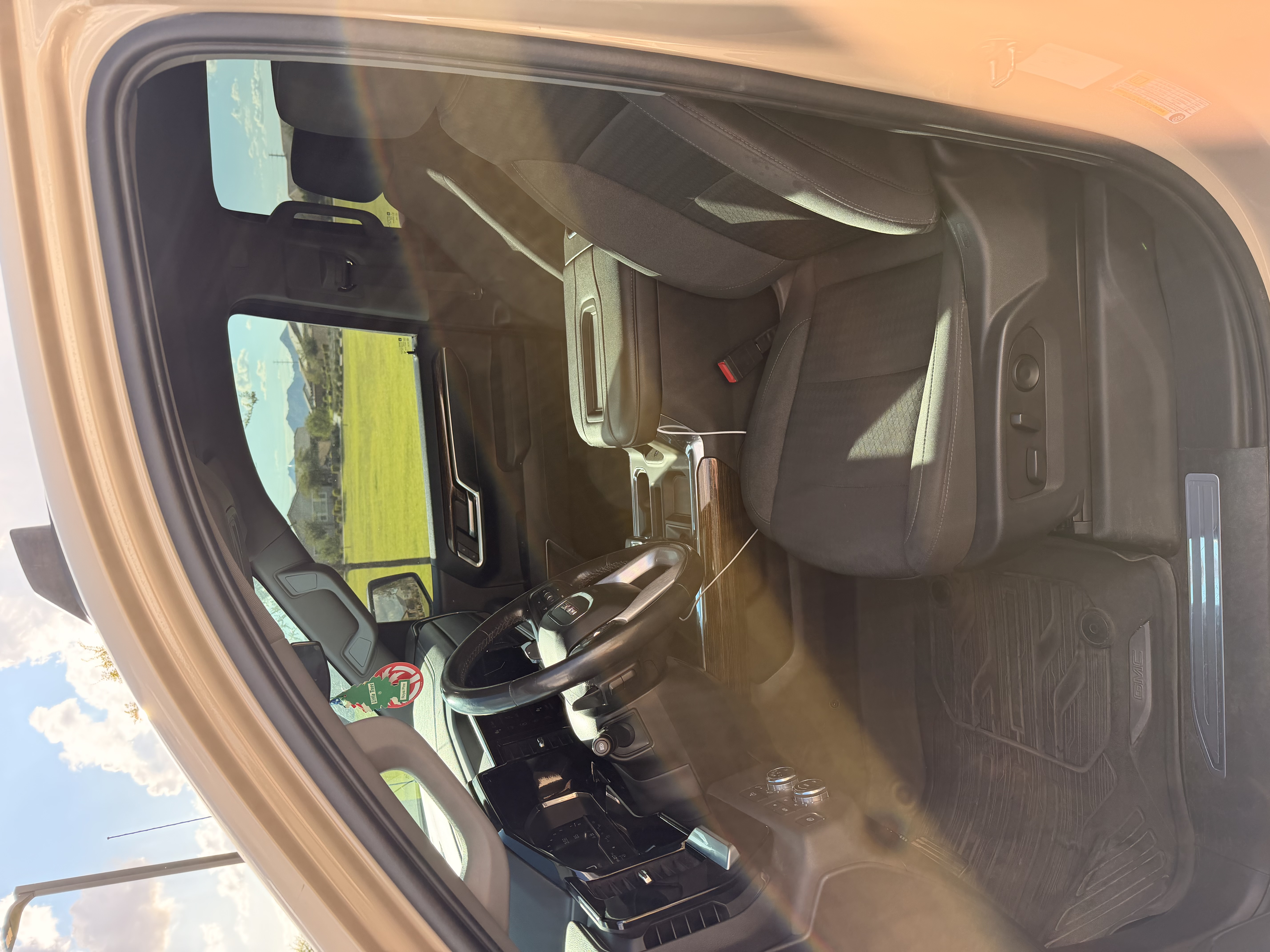 Used 2022 GMC Sierra 1500 Elevation AWD/4WD image 10