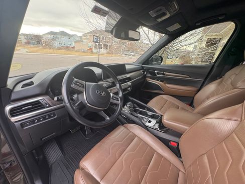Used 2021 Kia Telluride SX w/ SX Prestige Package image 1