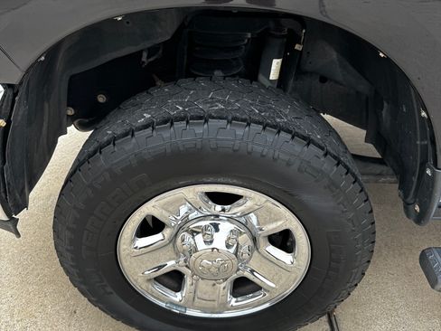 Used 2015 RAM 2500 Tradesman w/ Chrome Appearance Group AWD/4WD image 6
