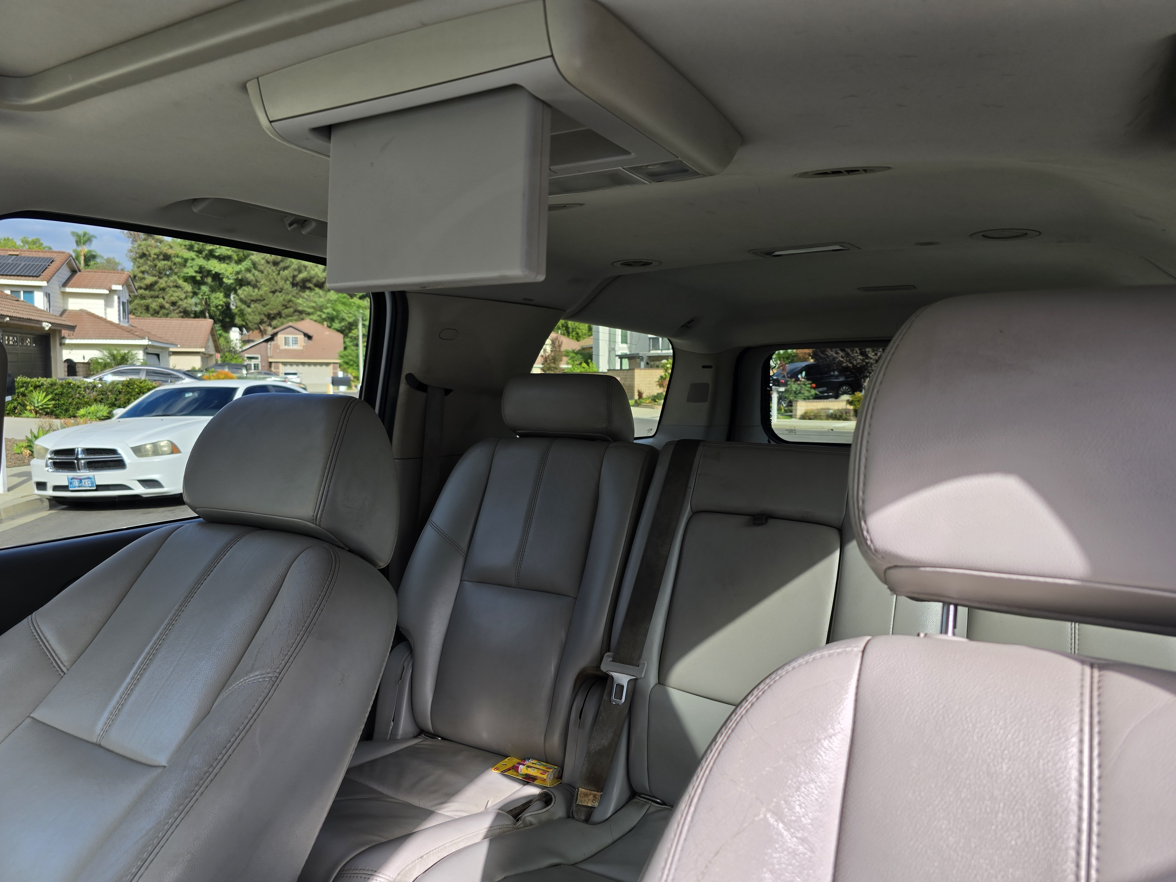 Used 2007 Chevrolet Suburban LTZ w/ LTZ Preferred Equipment Group AWD/4WD image 28