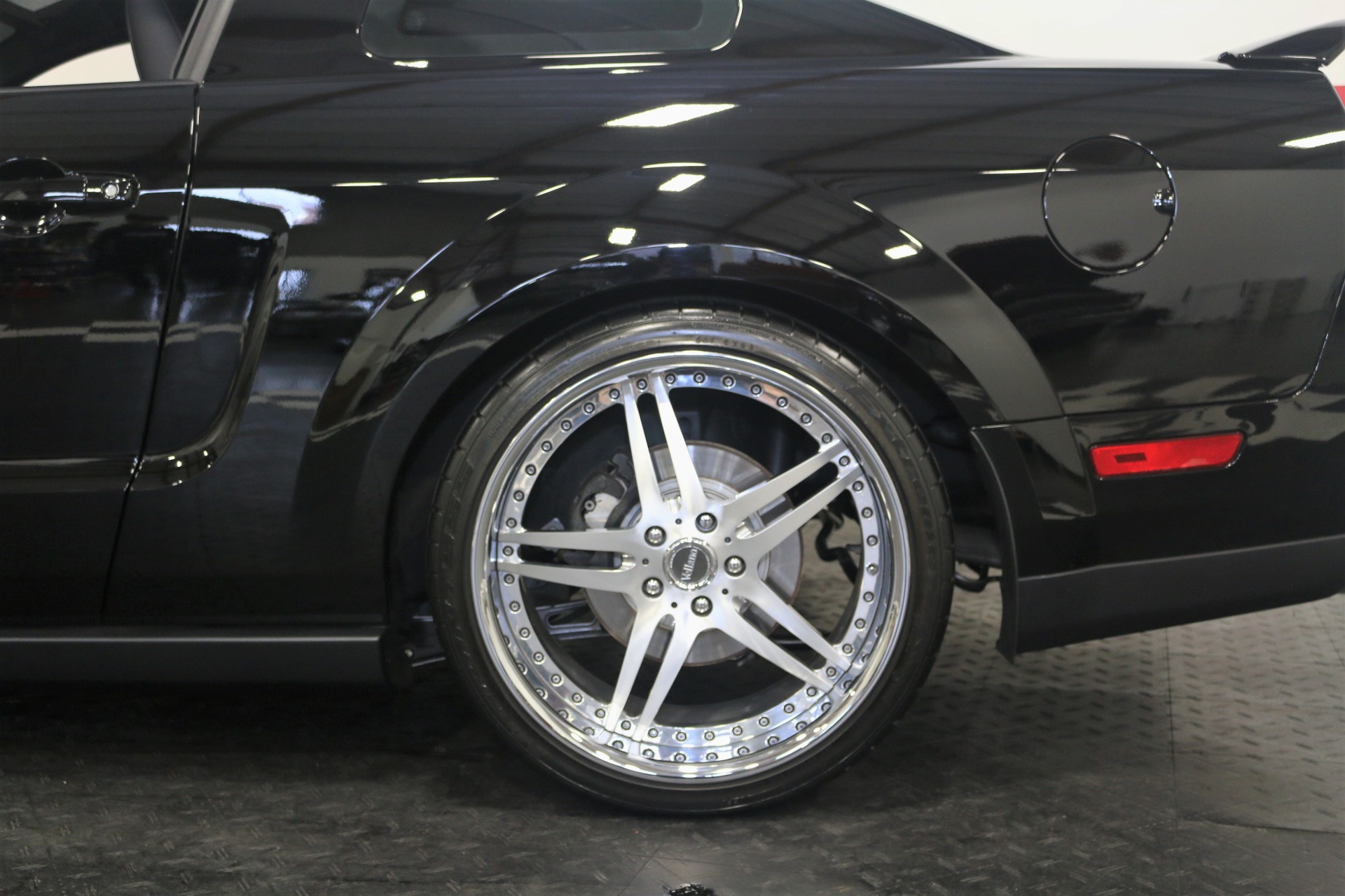 Used 2008 Ford Mustang Shelby GT500 RWD image 17
