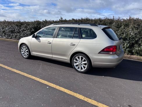 Used 2013 Volkswagen Jetta TDI image 4