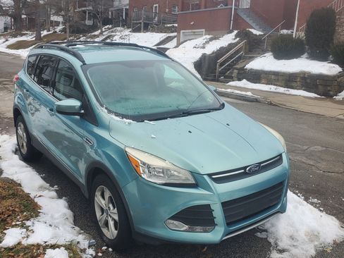 Used 2013 Ford Escape SE image 8