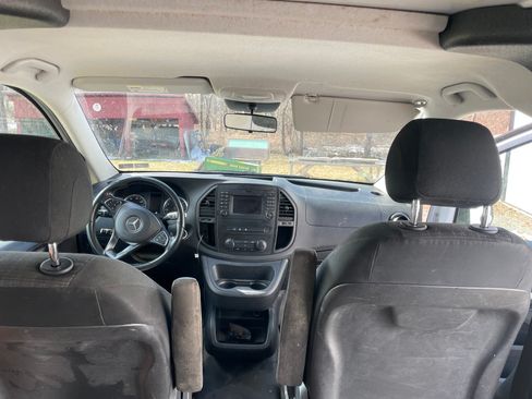 Used 2016 Mercedes-Benz Metris image 13