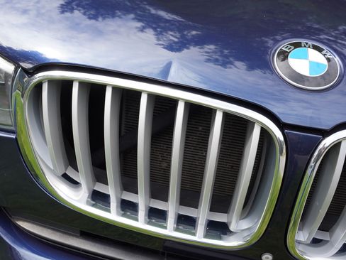 Used 2015 BMW X3 xDrive28i AWD/4WD image 25