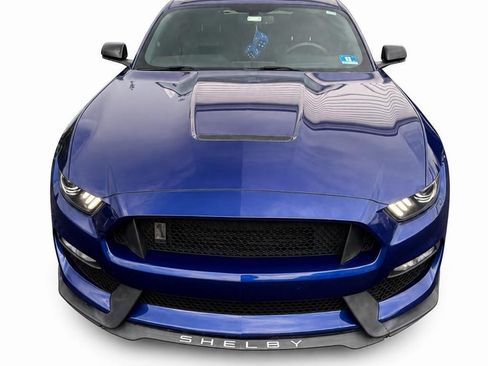 Used 2016 Ford Mustang Shelby GT350 w/ Technology Package RWD image 4