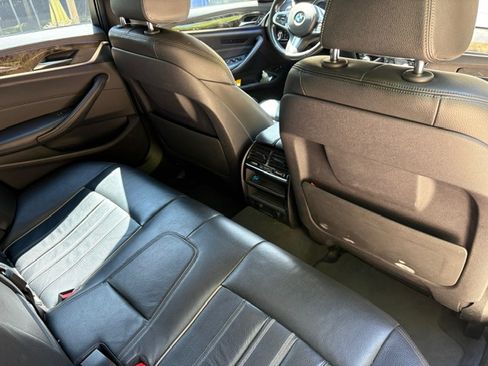 Used 2018 BMW 530e image 15