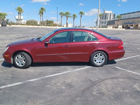 Used 2003 Mercedes-Benz E 320 Sedan image 11