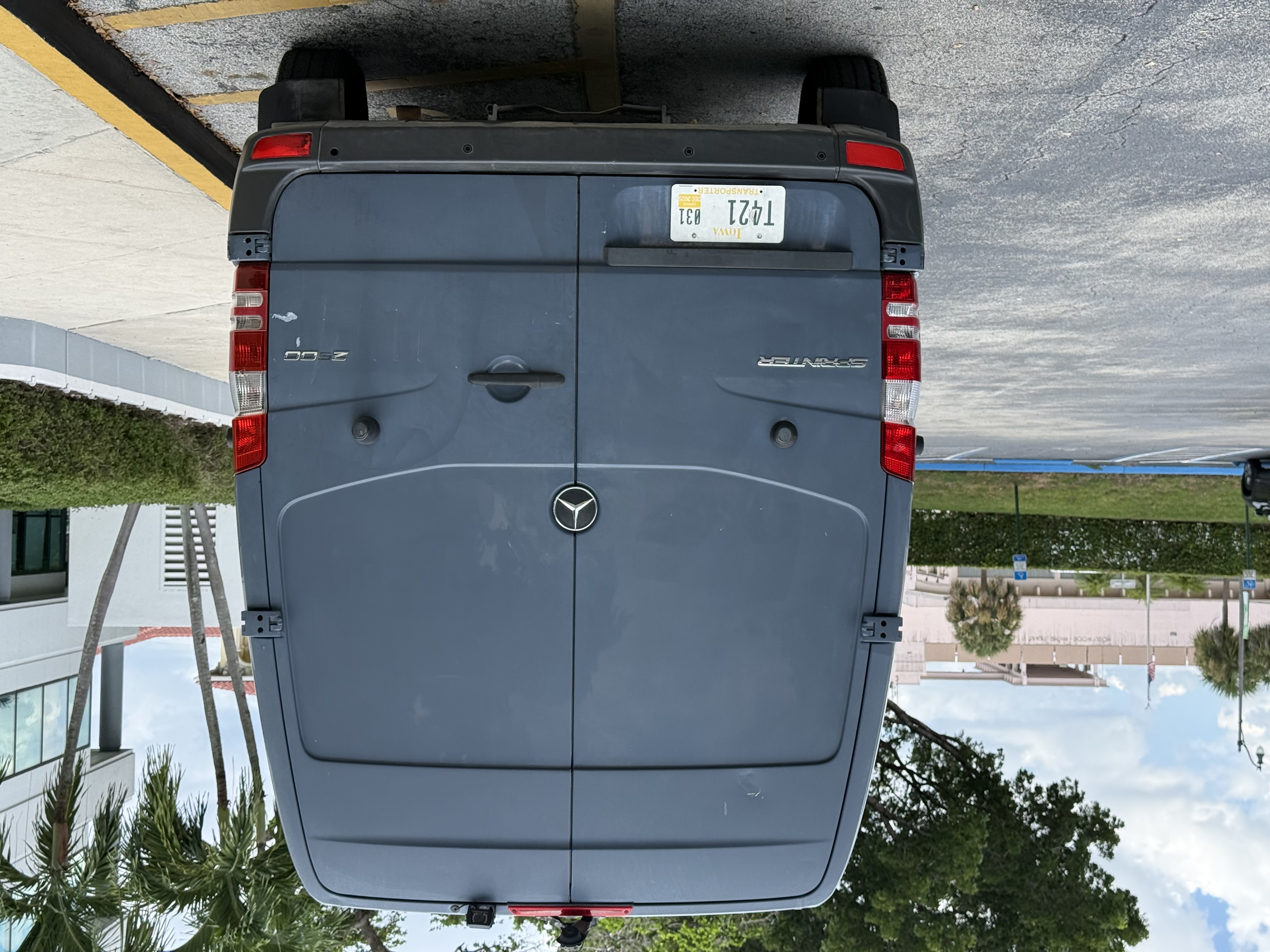 Used 2018 Mercedes-Benz Sprinter 2500 image 6