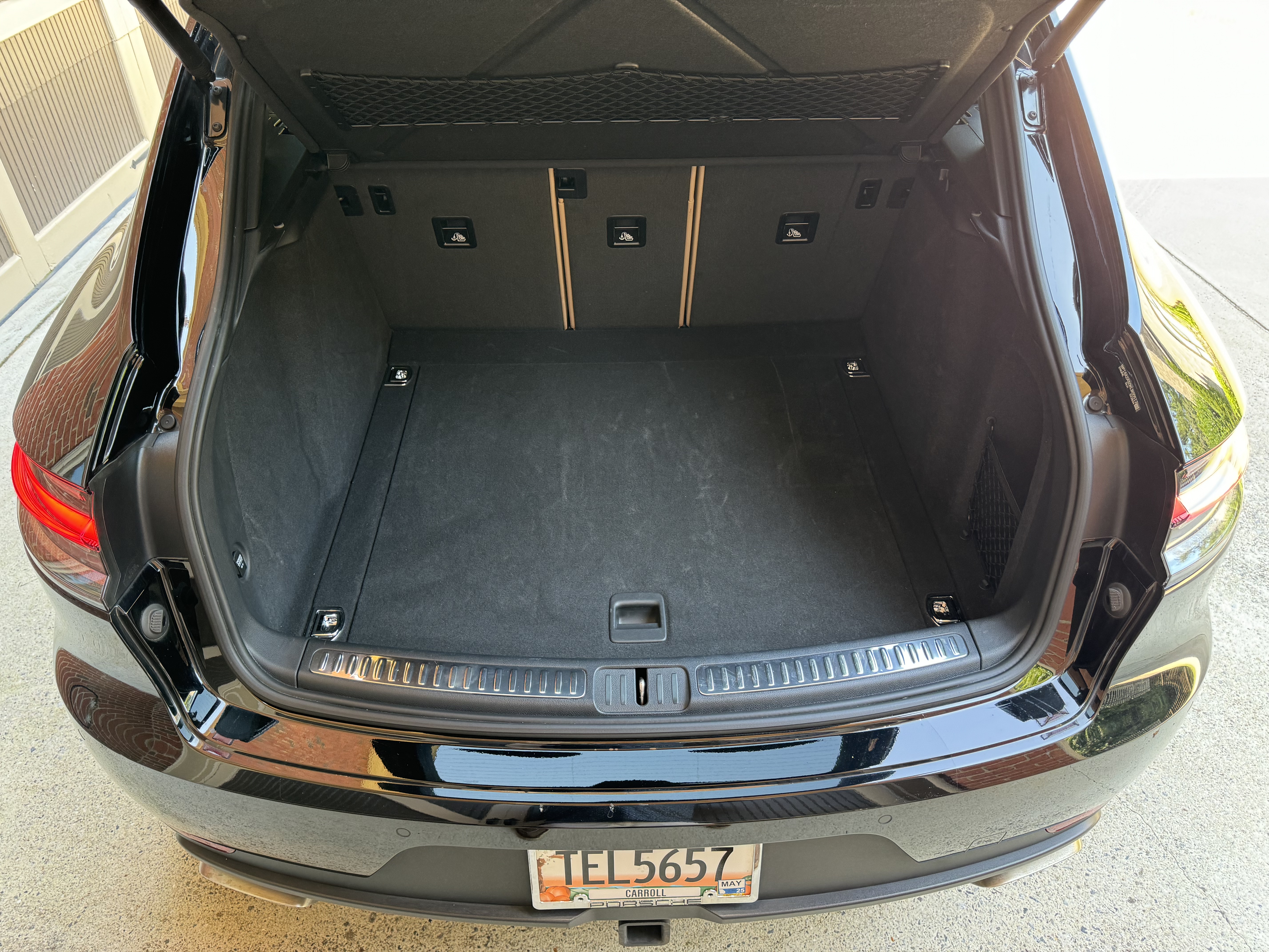 Used 2019 Porsche Macan AWD/4WD image 17