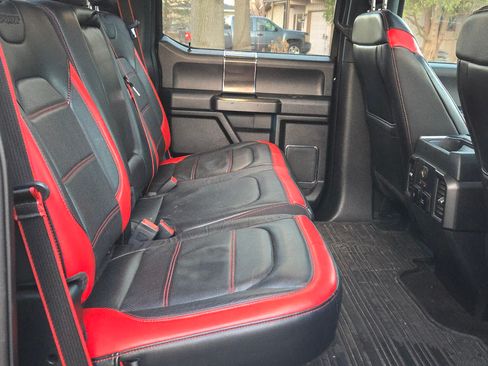 Used 2019 Ford F150 Lariat w/ Equipment Group 502A Luxury image 5