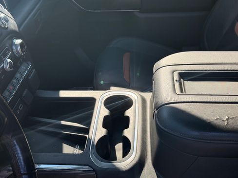 Used 2020 GMC Sierra 1500 AT4 w/ AT4 Premium Package image 8