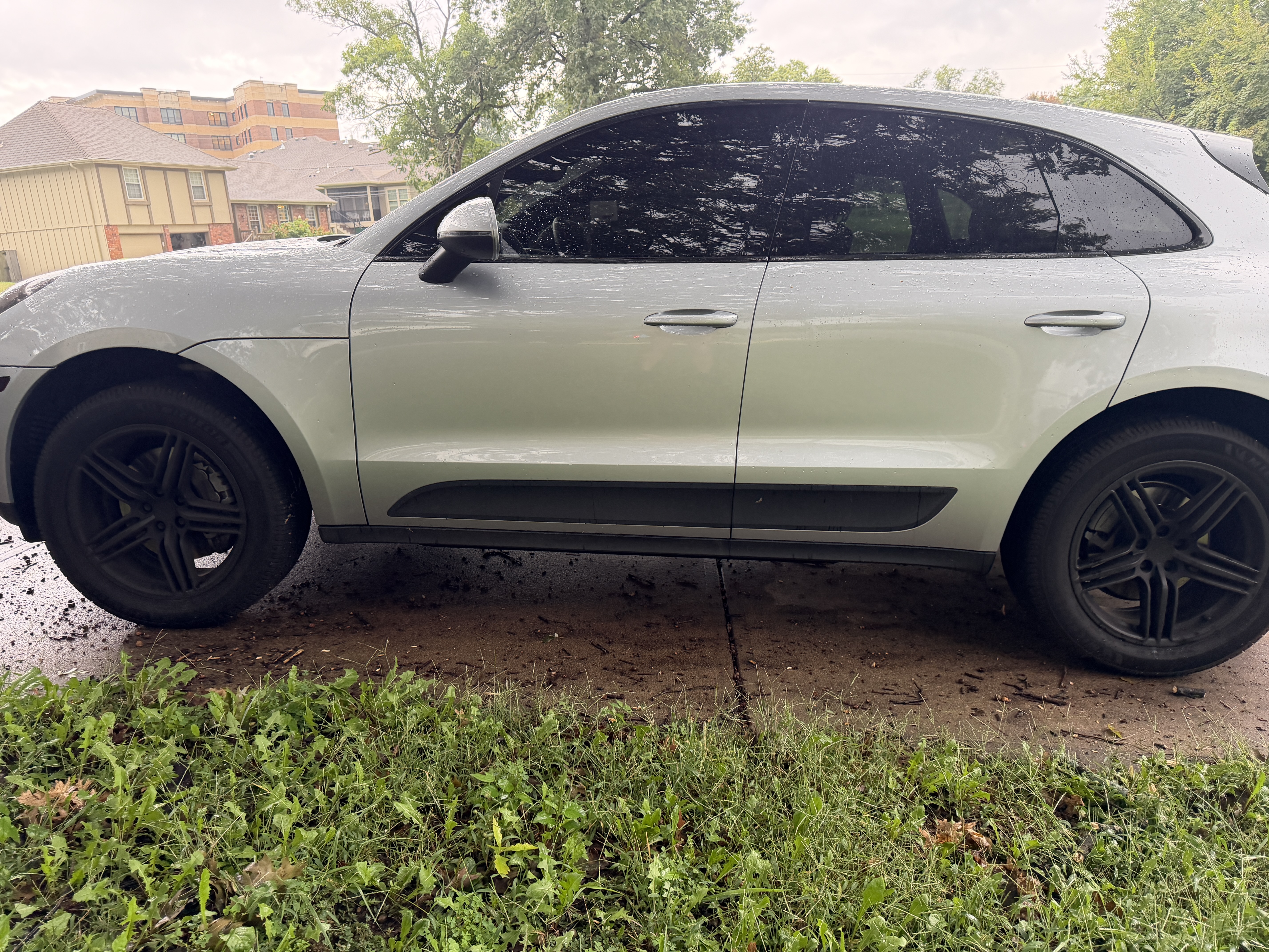 Used 2015 Porsche Macan S AWD/4WD image 11