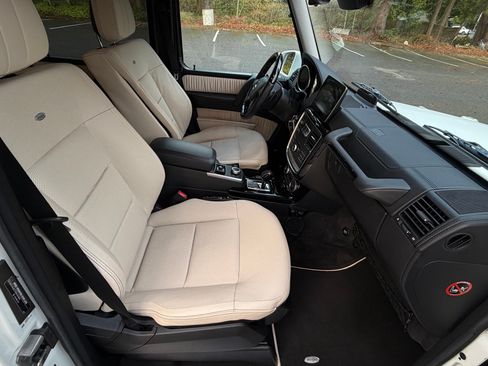 Used 2017 Mercedes-Benz G 550 image 15