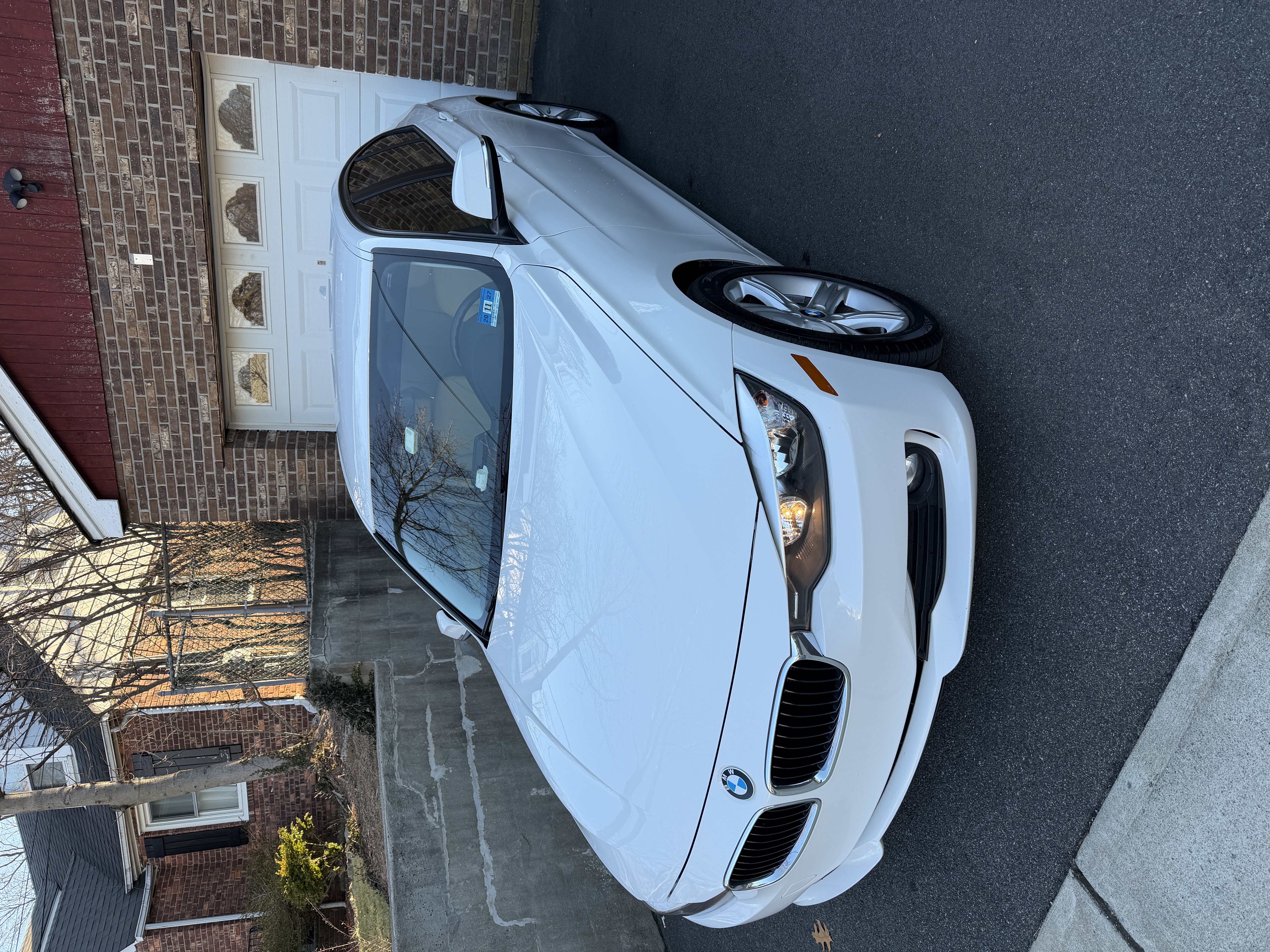 Used 2015 BMW 320i Sedan RWD image 6