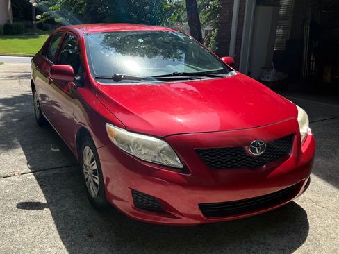 Used 2010 Toyota Corolla LE w/ LE EVP Pkg #1 FWD image 9