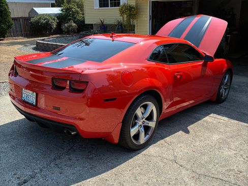 Used 2012 Chevrolet Camaro SS w/ RS Package image 8
