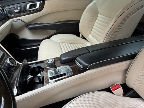 Used 2015 Mercedes-Benz SL 400 image 8