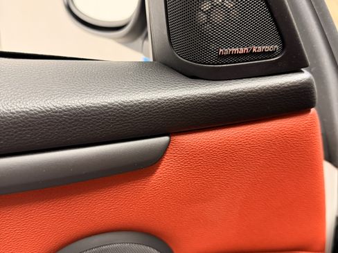 Used 2012 BMW 335i Convertible image 15