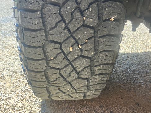 Used 2014 GMC Sierra 3500 SLE image 13