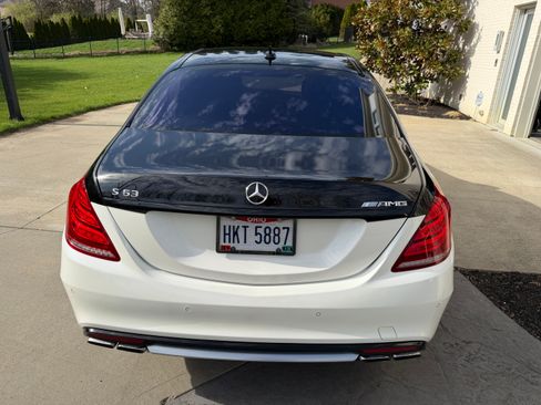 Used 2015 Mercedes-Benz S 63 AMG 4MATIC Sedan image 9