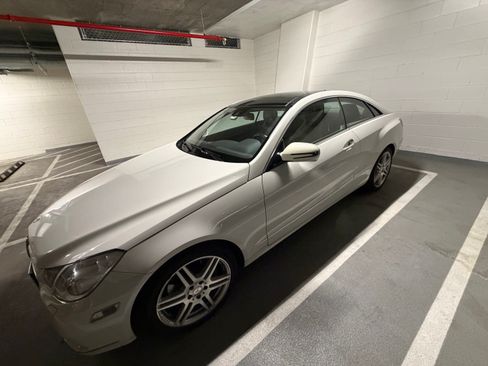 Used 2010 Mercedes-Benz E 350 Coupe image 12
