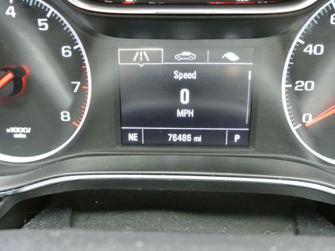 Used 2019 Chevrolet Cruze LT image 21