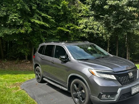 Used 2019 Honda Passport Elite image 4