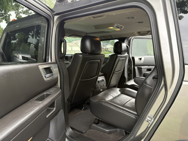 Used 2009 HUMMER H2 Luxury AWD/4WD image 18