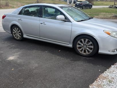 Used 2011 Toyota Avalon Limited