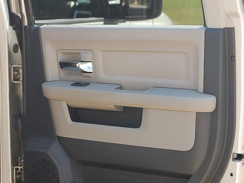 Used 2009 Dodge Ram 1500 Truck SLT w/ Remote Start & Security Group image 19
