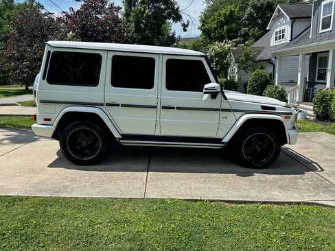 Used 2017 Mercedes-Benz G 550 image 9