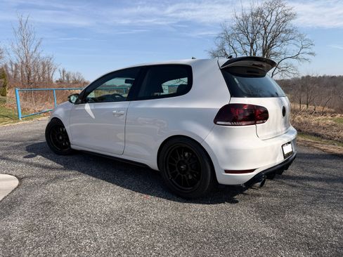 Used 2013 Volkswagen Golf 2-Door image 4